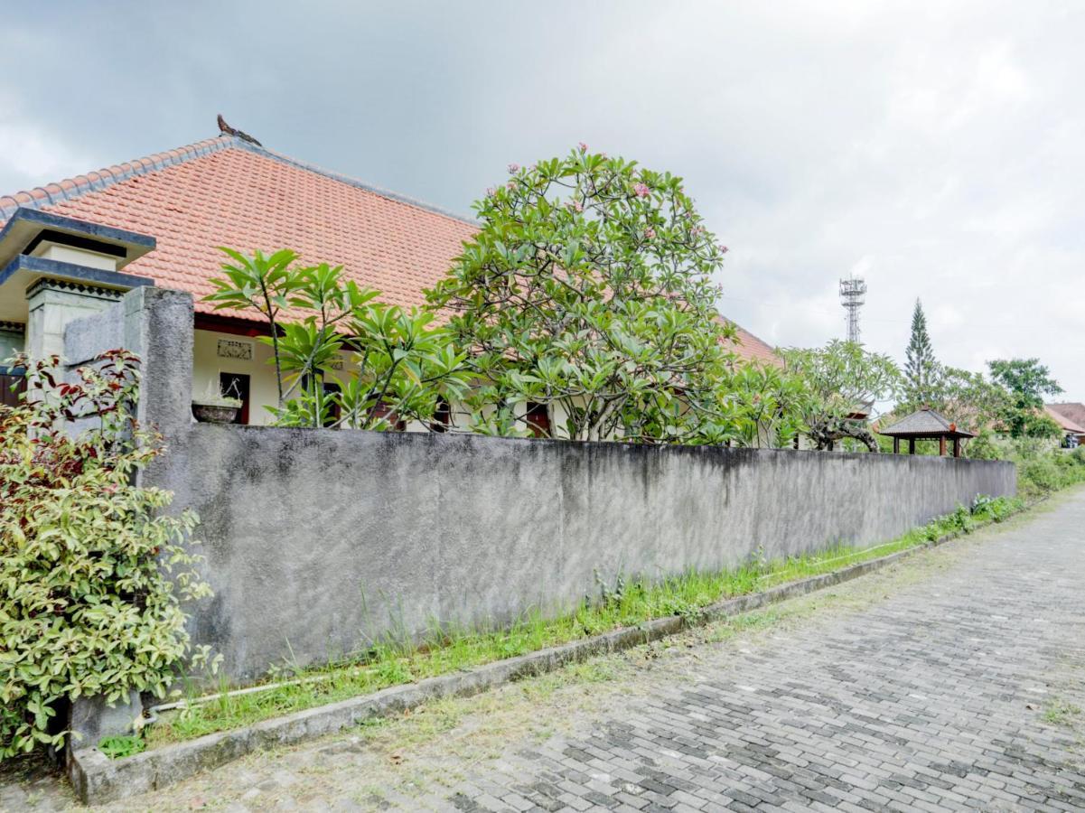 Oyo 90711 Blembong Homestay Jimbaran Zewnętrze zdjęcie