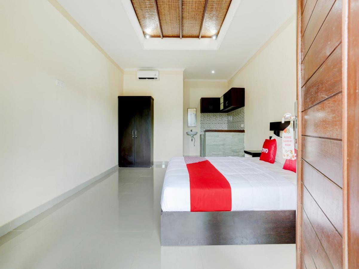 Oyo 90711 Blembong Homestay Jimbaran Zewnętrze zdjęcie