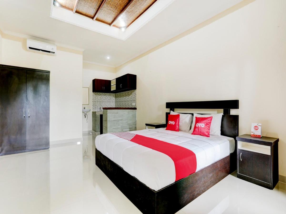 Oyo 90711 Blembong Homestay Jimbaran Zewnętrze zdjęcie