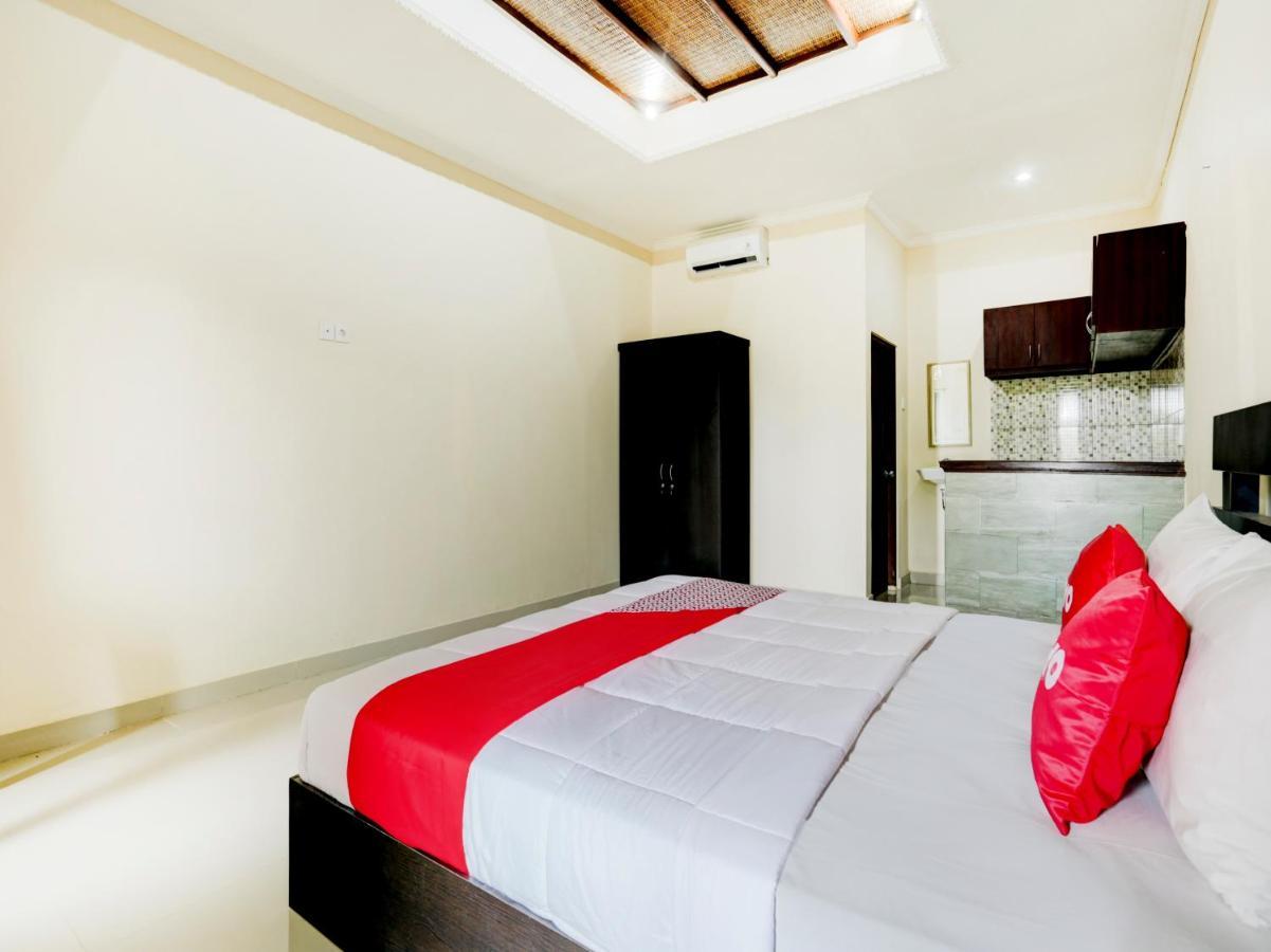 Oyo 90711 Blembong Homestay Jimbaran Zewnętrze zdjęcie